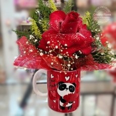 Caneca Panda com Arranjo