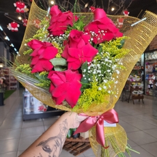 Buqu de Rosas na Tela