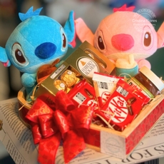 Corao com Pelcias Stitch e Chocolates
