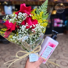 Buquezinho 3 Rosas com Creme Eudora