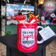 Caneca com Bombons Super Namorada