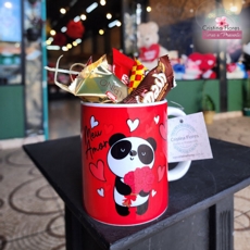 Caneca com Bombons Panda