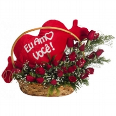 Cesta de Rosas Eu Amo Voc