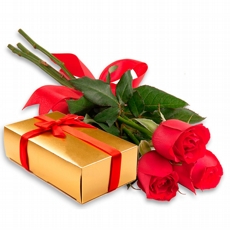 Buqu Com 3 Rosas + Uma Caixa de Bombom