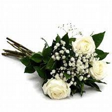 Buqu Com 3 Trs Rosas Brancas