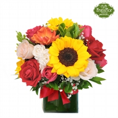 Arranjo Colorido de Girassis e Rosas 