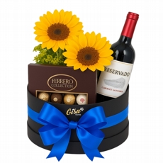 Combo Cl�ssico - Flores, chocolates e vinho. 