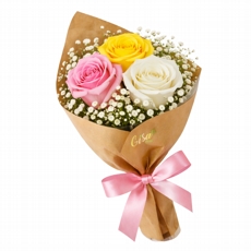 Trio de rosas coloridas 