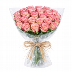 Buqu� delicado com 24 rosas rosadas 