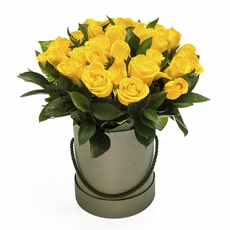 Arranjo Felicidades Com Rosas Amarelas