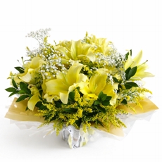 Sublime buque de L�rios amarelo