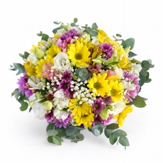 Buqu� de Flores do Campo com Eucaliptos