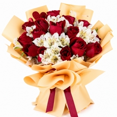 Buqu� Coreano 15 Rosas Vermelhas e Astrom�lias Brancas