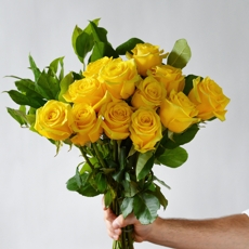 Buque de Rosas Colombianas Amarelas (12 unidades)