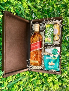 Cesta Whisky Red Label