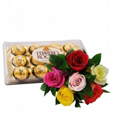 Rosas coloridas + Ferrero