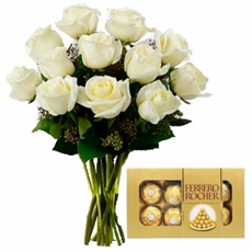 Buqu de Rosas Brancas com Ferrero Neve 