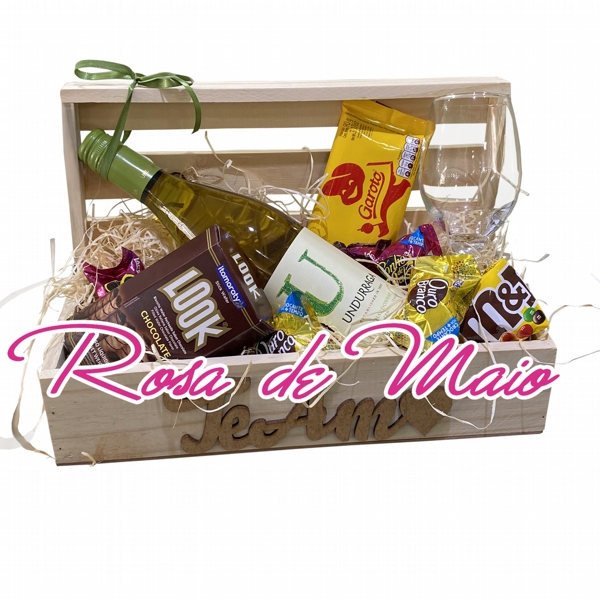 CESTA BA DE VINHOS E CHOCOLATES - RM 600 