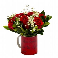 Arranjo de Rosas Vermelhas- Caneca Meu Amor Eu Te Amo Muito