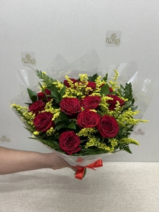 Buqu� Ramalhete de Rosas Vermelhas