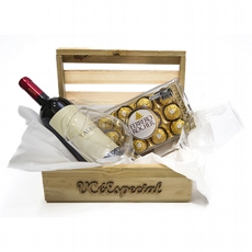 vinho salton talento com chocolate ferrero