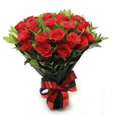 Buque de Rosas Importadas Fechadas Com 36 unidades